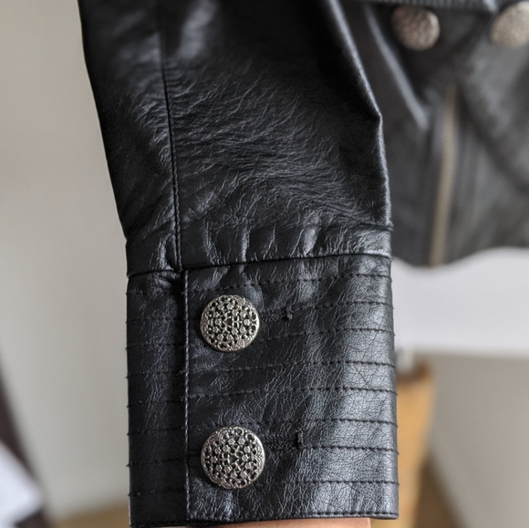 Aden B Jacket - Picture 7 of 8